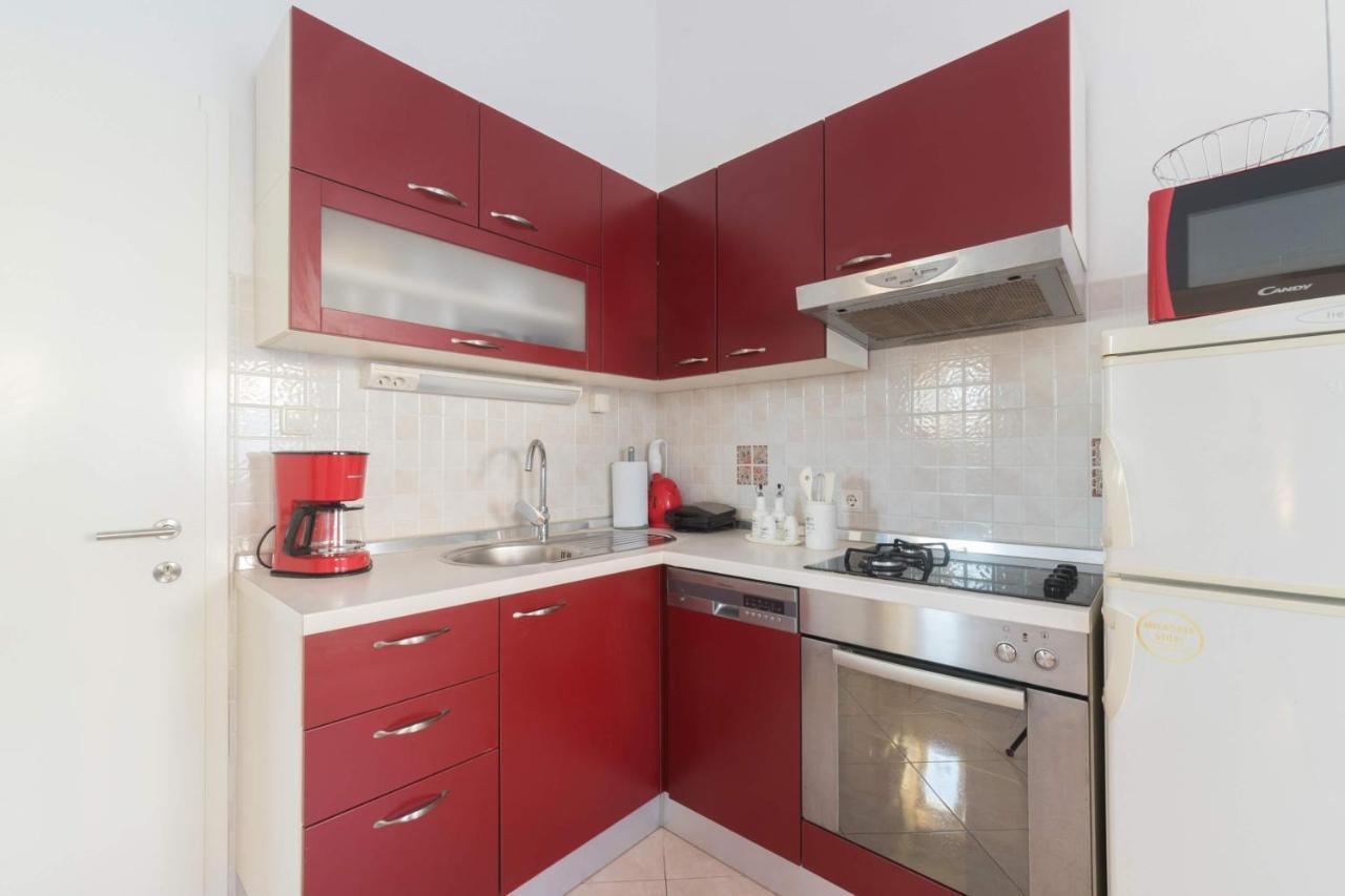 Apartmani Lenka Ugljan Exterior photo